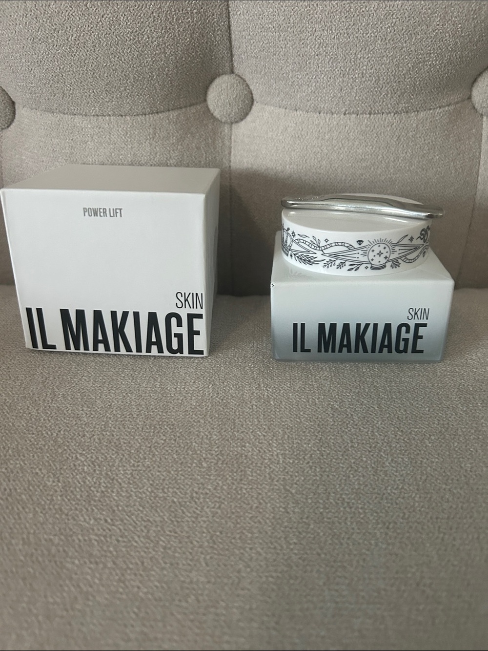IL MAKIAGE Skin Power Lift Cream -